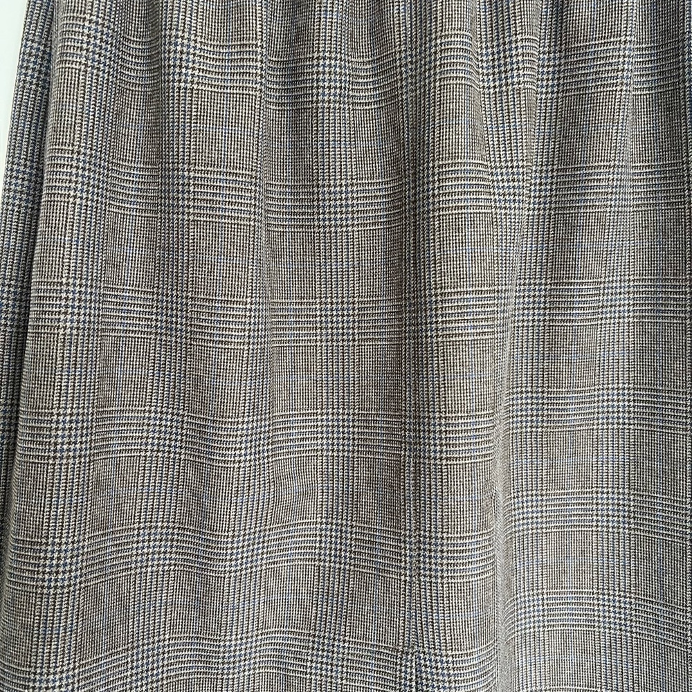 Alfred Dunner Gray Plaid A-Line Skirt - Picture 5 of 10